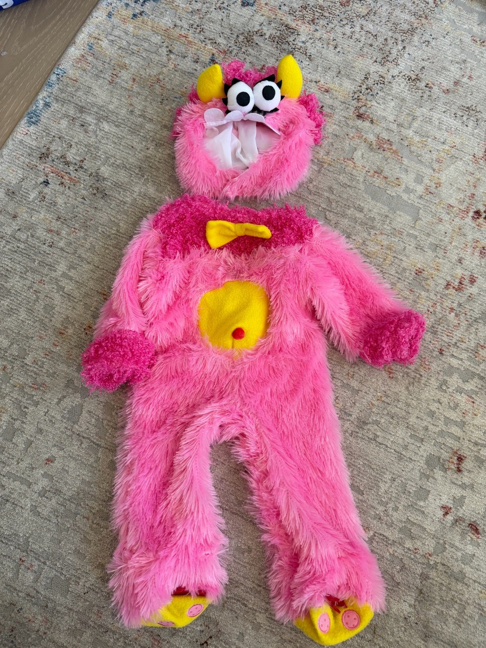 Pinky Winky Baby Monster Costume 0-6M Pink Furry Jumpsuit Halloween